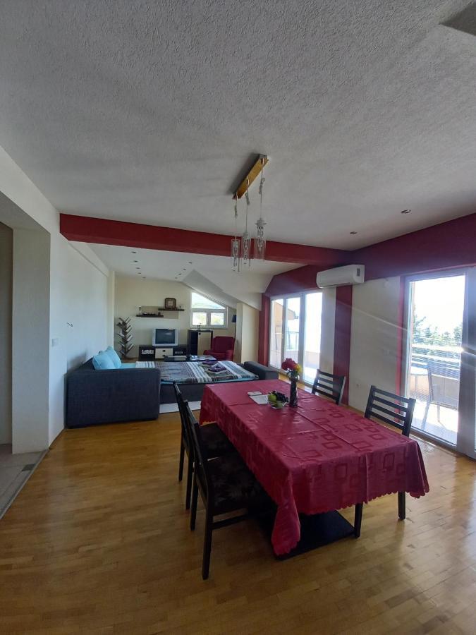 Ps Apartments - Peshtani Peštani Eksteriør bilde