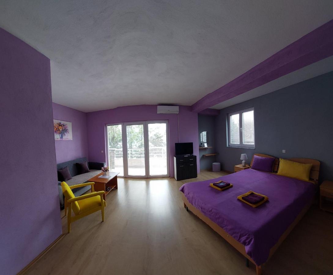 Ps Apartments - Peshtani Peštani Eksteriør bilde
