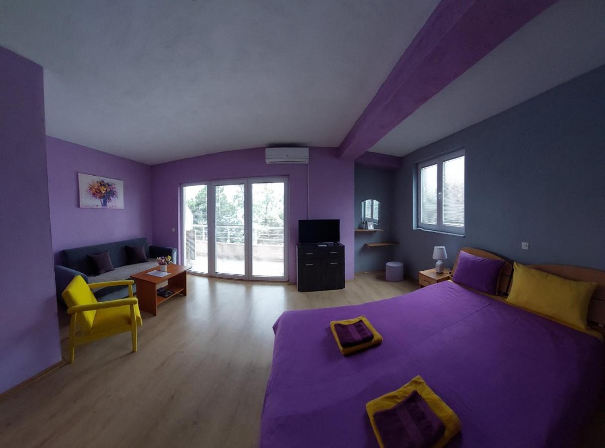 Ps Apartments - Peshtani Peštani Eksteriør bilde